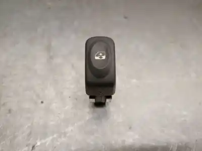 Second-hand car spare part rear left power window switch for renault megane i classic (la0/1_) 1.6 16v (la00, la04, la0b, la11, la16, la19, la1j, la1k,... oem iam references 7700430000