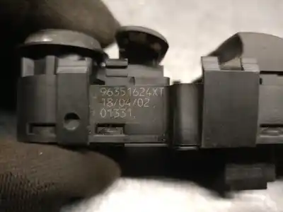 Second-hand car spare part left front power window switch for peugeot 307 (s1) 2.0 hdi fap cat oem iam references 96351624xt  