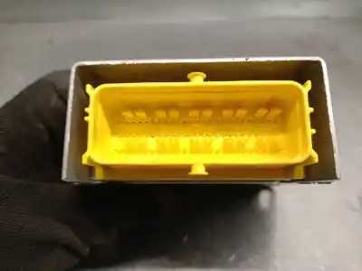Pezzo di ricambio per auto di seconda mano centralina airbag per audi a4 b7 (8ec) 2.0 tdi 16v riferimenti oem iam 8e0959655g 0285001668 bosch 