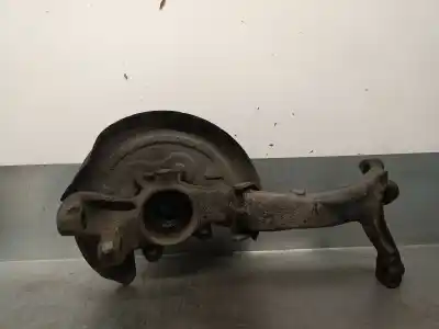 Piesă de schimb auto la mâna a doua Fuzeta dreapta fata pentru VOLKSWAGEN PASSAT B5.5 (3B3)  Referințe OEM IAM 8D0407254C  8D0407254C