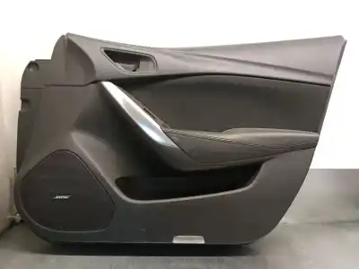 Peça sobressalente para automóvel em segunda mão forra / revestimento da porta dianteira direita por mazda 6 sedán (gj, gl) 2.2 d (gj2fp) referências oem iam ghp96843x