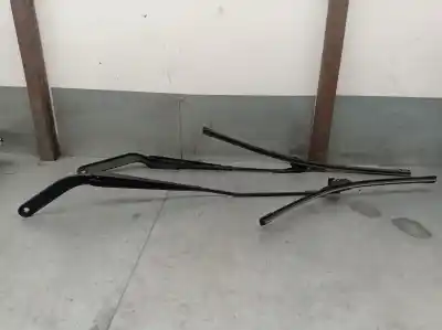 Second-hand car spare part front right windshield wiper arm for bmw x5 (e70) xdrive 35 d oem iam references 61617153739 61617153736 