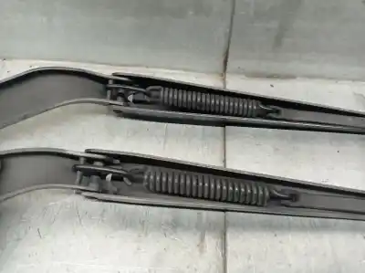 Second-hand car spare part front right windshield wiper arm for bmw x5 (e70) xdrive 35 d oem iam references 61617153739 61617153736 
