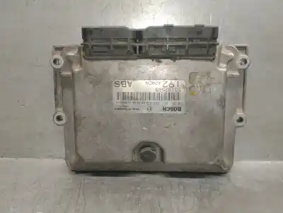Pezzo di ricambio per auto di seconda mano Centralina Motore per FIAT STILO (192_) 1.9 JTD (192_XE1A) Riferimenti OEM IAM 55187569 0281011396 BOSCH 