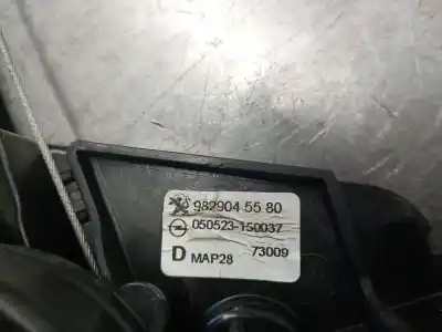 Автозапчасти б/у задний правый стеклорегулятор за peugeot 208 ii (ub_, up_, uw_, uj_) 1.2 puretech 100 ссылки oem iam 9829045580  9829045580