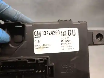 Second-hand car spare part fuse box unit for opel corsa d (s07) 1.3 cdti (l08, l68) oem iam references 13424260  