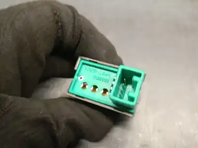 Second-hand car spare part switch for lexus gs (_s19_) 450h (grs191_, gws191_) oem iam references 8498830140 15a895 8498830140