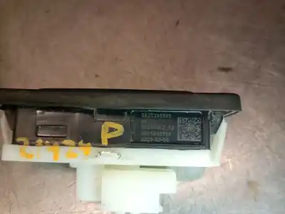 Автозапчастина б/у зовнішня ручка ворот для peugeot 208 ii (ub_, up_, uw_, uj_) 1.2 puretech 100 посилання на oem iam 9820395580  