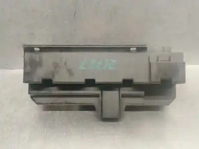 Автозапчасти б/у блок реле/предохранителей за bmw 7 (e65, e66, e67) 730 ld ссылки oem iam 61136900582  61136900582