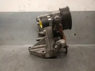 Second-hand car spare part power steering pump for iveco daily vi furgón 33s15, 35s15, 35c15 oem iam references 504385414