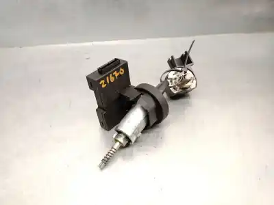 Second-hand car spare part ignition switch for opel corsa b (s93) 1.7 d (f08, f68, m68) oem iam references 13107754 5wk4596 siemens 