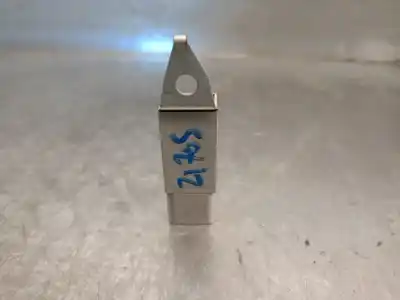 Second-hand car spare part relay for lexus gs (_s19_) 450h (grs191_, gws191_) oem iam references 9098004184  