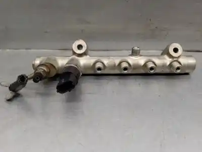 Second-hand car spare part distributor pipe for opel astra h (a04) 1.7 cdti (l48) oem iam references 0445214049 0445214049 bosch 