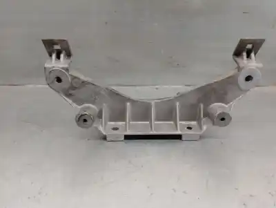 Second-hand car spare part engine support for bmw x5 (e70) xdrive 35 d oem iam references 51717137238  51717137238