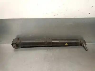 Pezzo di ricambio per auto di seconda mano AMMORTIZZATORE POSTERIORE SINISTRO per RENAULT MEGANE II (BM0/1_, CM0/1_)  Riferimenti OEM IAM 8200287404 03061000833 KYB 8200287404
