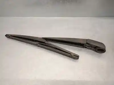 Pièce détachée automobile d'occasion bras d'essuie-glace arriere pour kia soul i (am) 1.6 crdi 128 références oem iam 988112k000