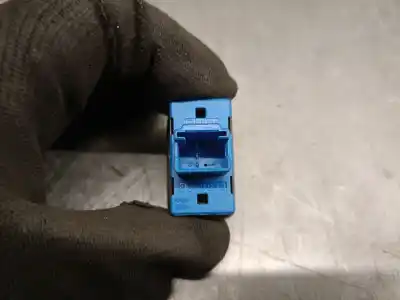 Автозапчасти б/у управление задними правыми стеклами за bmw 7 (e38) 740 i, il ссылки oem iam 61318368932 8368932 61318368932