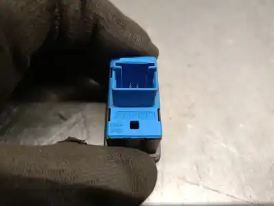 Автозапчасти б/у управление задними правыми стеклами за bmw 7 (e38) 740 i, il ссылки oem iam 61318368932 8368932 61318368932