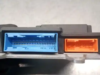 Peça sobressalente para automóvel em segunda mão centralina de airbag por volvo v50 (545) 2.0 d referências oem iam 30773401  