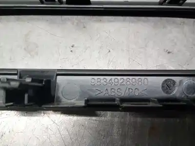 Автозапчастина б/у передні молдинги для opel mokka 1.2 (76) посилання на oem iam 9834926980  