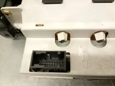 Автозапчастина б/у багатофункційний дисплей для volvo v70 ii (285) d5 посилання на oem iam 9644230277  