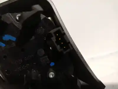Peça sobressalente para automóvel em segunda mão comandos do volante por opel astra h twintop (a04) 1.9 cdti (l67) referências oem iam 13208859 88139803 