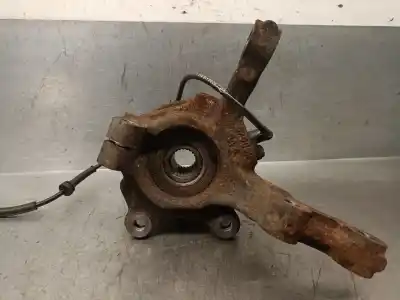 Second-hand car spare part Front Left Knuckle for RENAULT TWINGO II (CN0_) 1.2 (CN0D) OEM IAM references 8200663590  8200663590