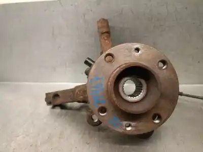 Second-hand car spare part front left knuckle for renault twingo ii (cn0_) 1.2 (cn0d) oem iam references 8200663590  8200663590