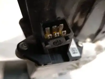 Pièce détachée automobile d'occasion léve glace avant gauche pour opel astra h twintop (a04) 1.9 cdti (l67) références oem iam 13193231  