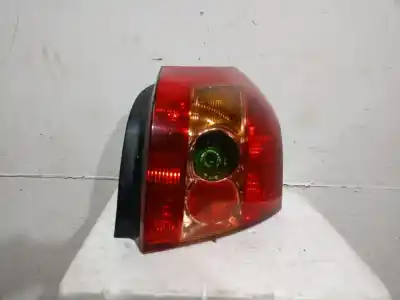 Автозапчасти б/у правый задний фонарь за TOYOTA COROLLA (_E12_) 1.6 VVT-I (ZZE121_) ссылки OEM IAM 8155113650  8155113650