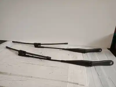 Pièce détachée automobile d'occasion bras d essuie-glace avant droit pour opel astra h twintop (a04) 1.9 cdti (l67) références oem iam 13111219