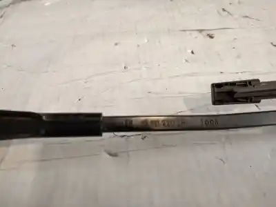 Second-hand car spare part front right windshield wiper arm for opel astra h twintop (a04) 1.9 cdti (l67) oem iam references 13111219  6272514