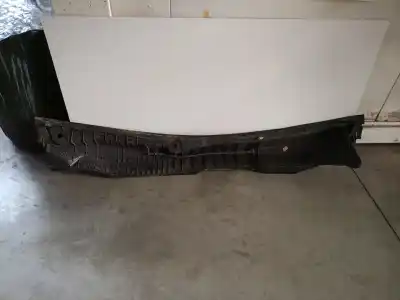 Peça sobressalente para automóvel em segunda mão grelha torpedo curcuvan por opel astra h twintop (a04) 1.9 cdti (l67) referências oem iam 24463382 1154682 5104219