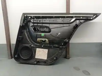 Peça sobressalente para automóvel em segunda mão forra / revestimento da porta traseira esquerda por volkswagen cc  referências oem iam 3c8867211  3c8867211a