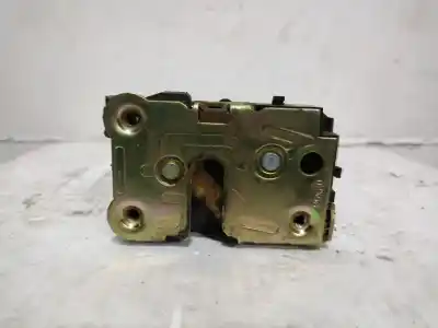 Second-hand car spare part left front door lock for renault clio i (b/c57_, 5/357_) 1.9 d (b/c/s576, b/c/s57l) oem iam references 7701030065