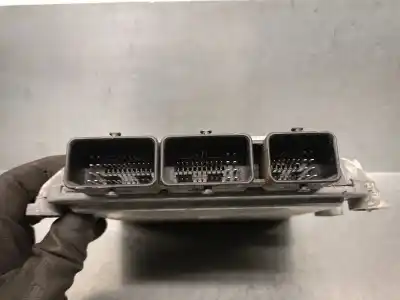 Second-hand car spare part ecu engine control for volvo v50 (545) 2.0 d oem iam references 30785520aa 5ws40328b siemens 