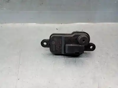 Pezzo di ricambio per auto di seconda mano CARBURANTE COPERCHIO ESTERNO MOTORE per AUDI A4 B9 AVANT (8W5, 8WD)  Riferimenti OEM IAM 8V0862153A  8V0862153B