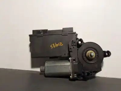 Автозапчастина б/у  для AUDI A4 B6 AVANT (8E5)  Посилання на OEM IAM 8E1959802G 0130821765 BOSCH 