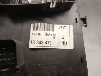 Second-hand car spare part fuse box unit for opel insignia a (g09) 2.0 cdti (68) oem iam references 13343479 529050199 13255300