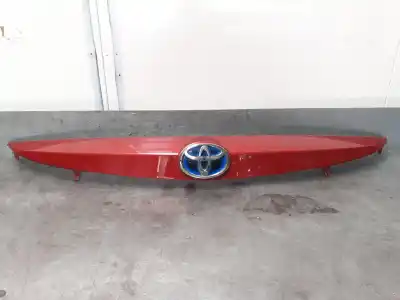 Second-hand car spare part decorative moulding for toyota auris (_e18_) 1.8 hybrid (zwe186_) oem iam references 7681102941