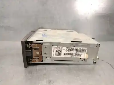 Автозапчасти б/у аудиосистема / радио cd за renault megane ii ranchera familiar (km0/1_) 1.9 dci (kmrg, km1g, km0g, km2c) ссылки oem iam 8200483757  