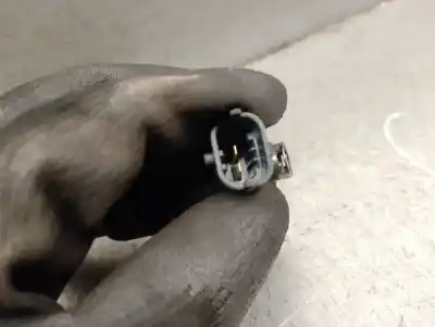 Pezzo di ricambio per auto di seconda mano iniettore per dacia dokker express furgoneta/monovolumen 1.5 dci 75 / blue dci 75 (fejw, feah) riferimenti oem iam 8201453073 0445110652 bosch 