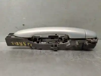 Second-hand car spare part exterior right rear door handle for renault scénic ii (jm0/1_) 1.5 dci (jm02, jm13) oem iam references 8200028464  8200028464