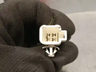 Second-hand car spare part left tailgate door light for lexus is i (_e1_) 200 (gxe10) oem iam references 8159153021  8159153021