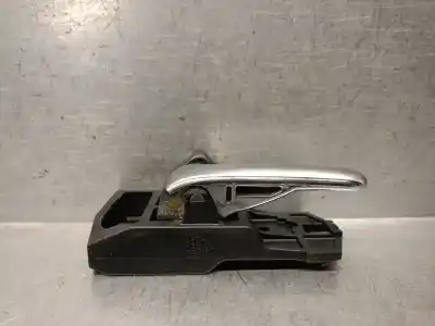 Second-hand car spare part interior left front handle for lexus is i (_e1_) 200 (gxe10) oem iam references 6920630150  6927822050c0