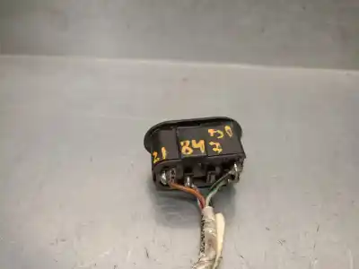 Second-hand car spare part left front power window switch for opel corsa b (s93) 1.2 i 16v (f08, f68, m68) oem iam references 90482477 03930716 lk 