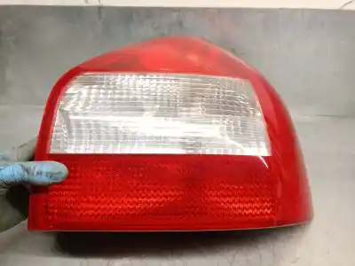 Автозапчасти б/у правый задний фонарь за audi a3 (8l1) 1.6 ссылки oem iam 8l0945096c  8l0945096c
