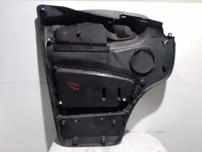 Автозапчасти б/у обивка передней правой двери за iveco daily vi furgón 33s15, 35s15, 35c15 ссылки oem iam 5802031342  5802031342