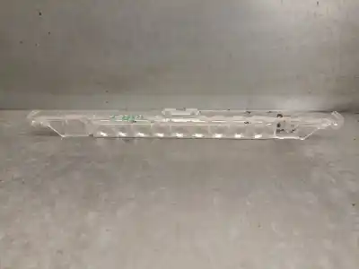 Peça sobressalente para automóvel em segunda mão farolim de travão central por citroen c4 iii (ba_, bb_, bc_) 1.2 puretech 130 (bahnsa, bahnsb) referências oem iam 9834281780
