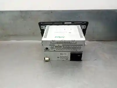 Автозапчастина б/у аудіо система / радіо cd для skoda rapid spaceback (nh1) 1.6 tdi посилання на oem iam 5j0035161e  5j0035161e